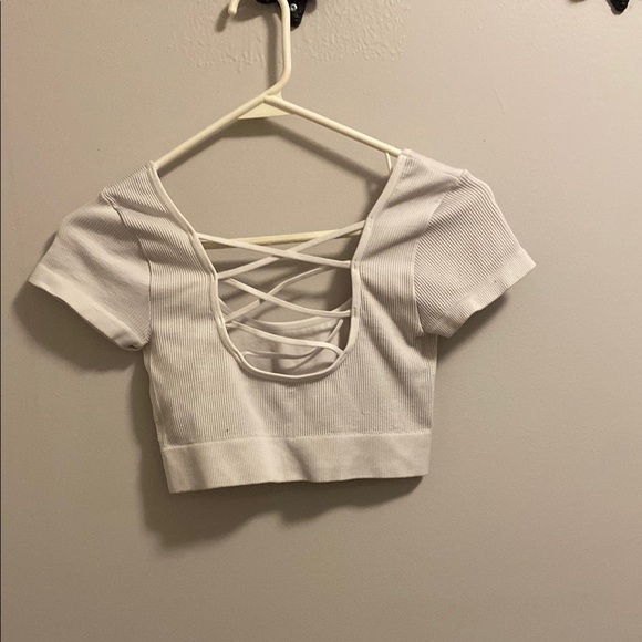 White Ribbed Crop Top - Picture 2 of 2